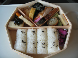 水了軒の八角弁当