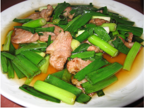 豚肉とネギ炒め